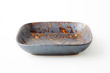 Load image into Gallery viewer, Classic Curved Square Plate
