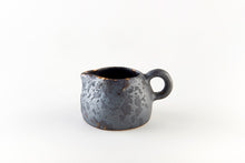 Load image into Gallery viewer, Creamer Cup with Handle
