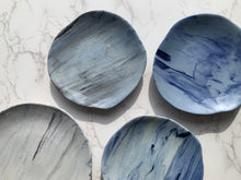 Load image into Gallery viewer, Freeform Plate 8&quot;
