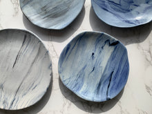 Load image into Gallery viewer, Freeform Plate 8&quot;
